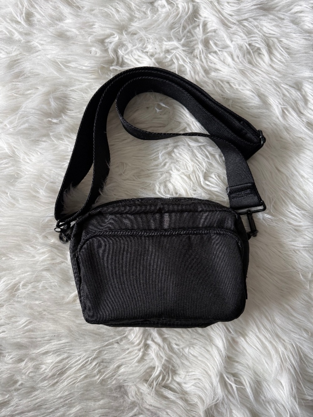 Black Crossbody Bag — Minimal Everyday Shoulder Bag